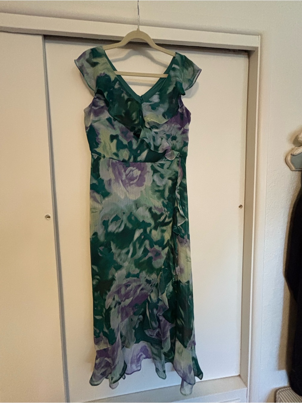 London Times Green and Purple Floral V-Neck Maxi Dress